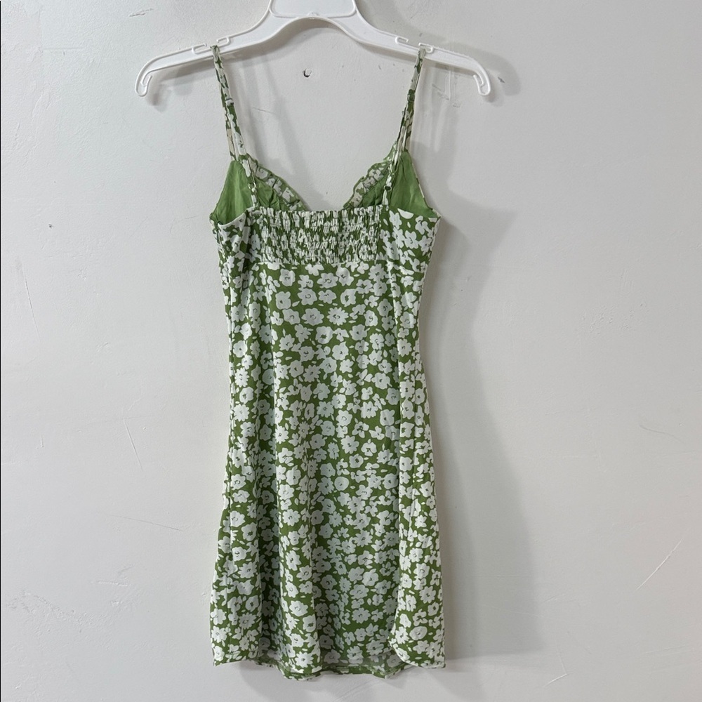 Princess Polly Green Floral Mini Dress - Picture 3 of 3